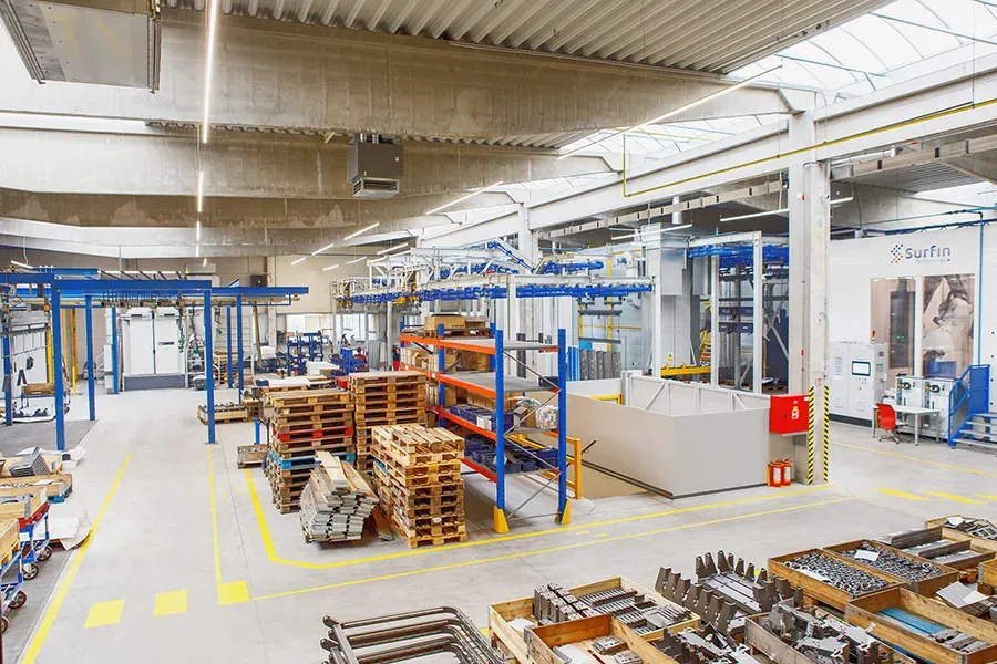 Robotic coating facility