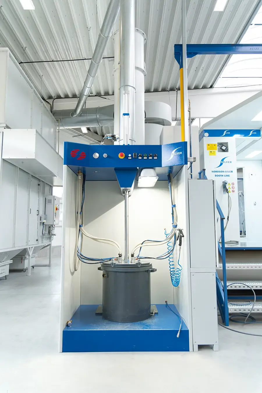 Centrum podávání práškové barvy