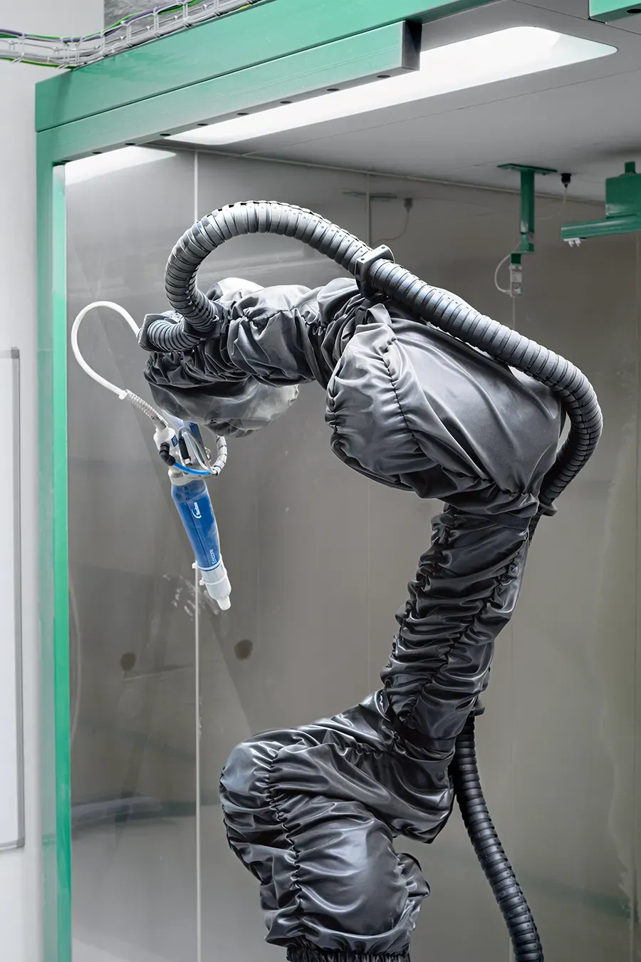 Robot GoFa s ochranným návlekem