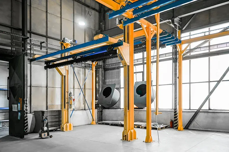 Overhead conveyor with parts